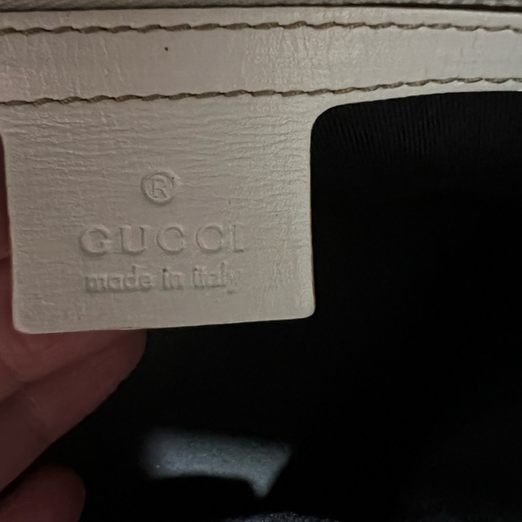 Gucci Bowling Bag - White with Red & Navy Interior. - Picture 14 of 15